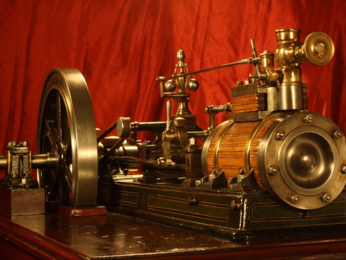 EXCEPTIONAL VICTORIAN MODEL HORIZONTAL LIVE STEAM ENGINE c1900 – Sold