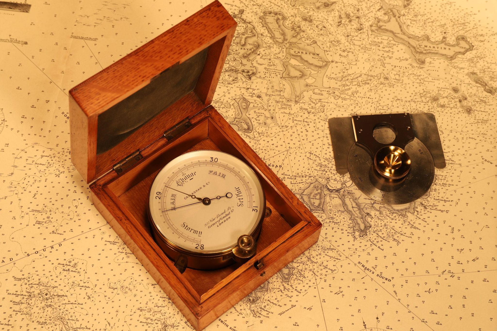RARE ANTIQUE SHIPS BAROMETER BY CALLAGHAN IN OAK DECK CASE NO 7224 c1870