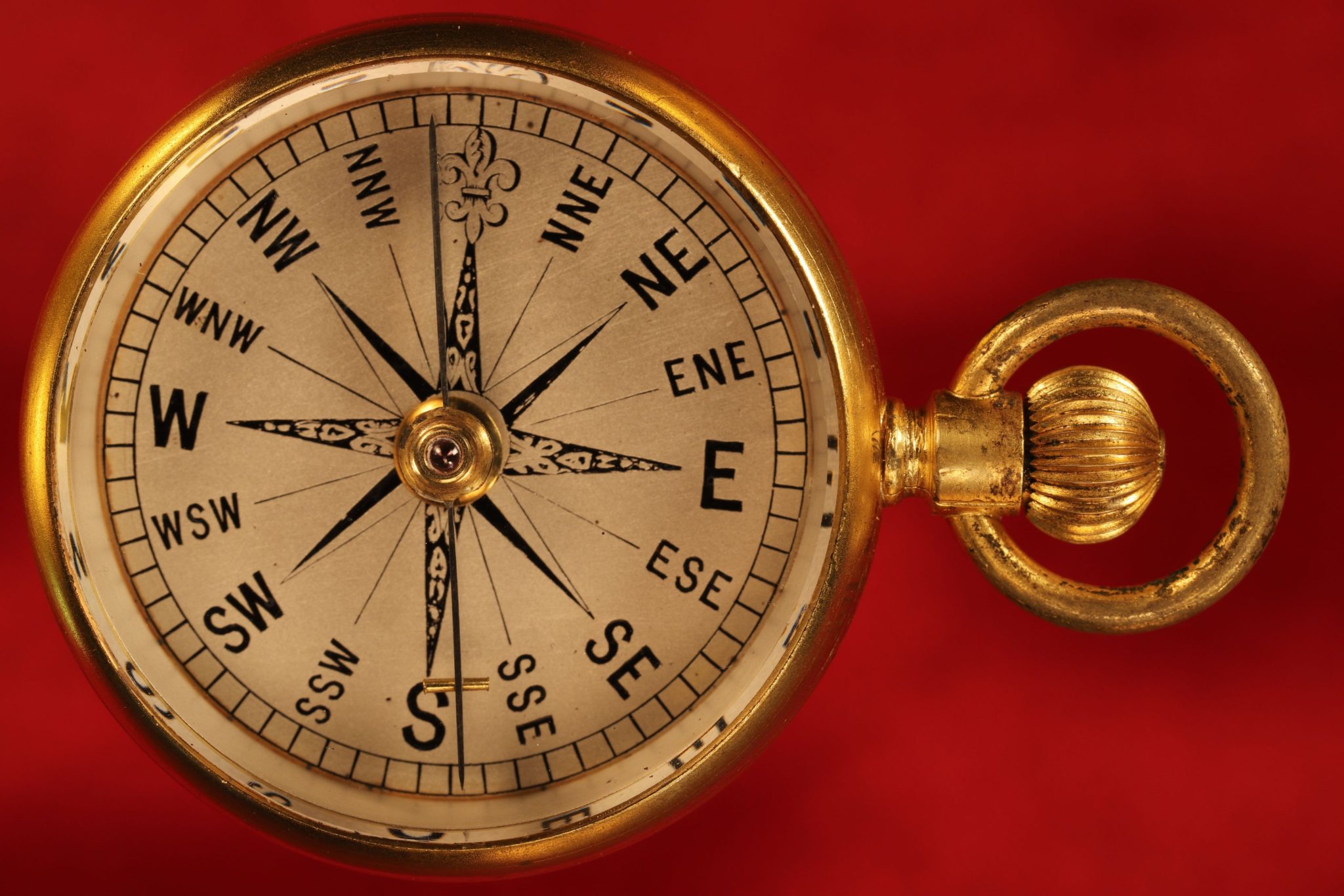 Image of Victorian Pocket Compass Retailed by Lee c1890