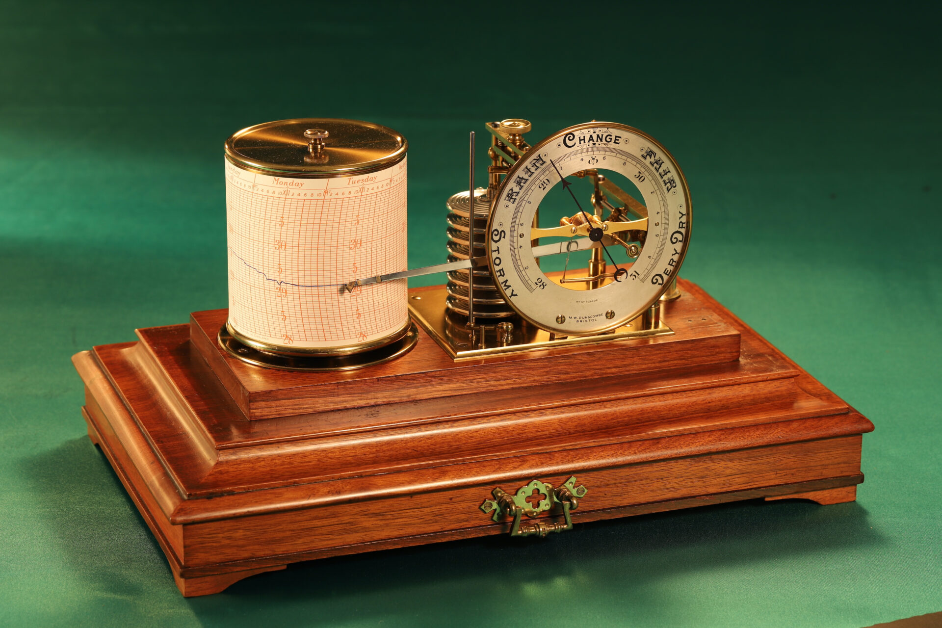 Image of Short & Mason Barograph Retailed by Dunscombe, without case lid, taken from lefthand side