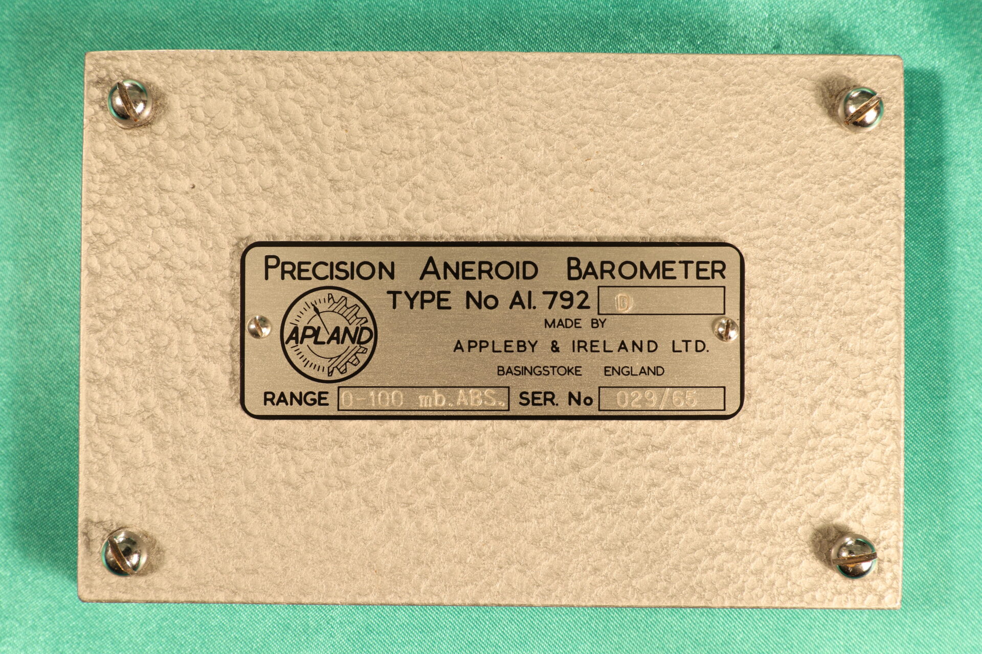 Appleby & Ireland Precision Aneroid Barometer Type AI 792