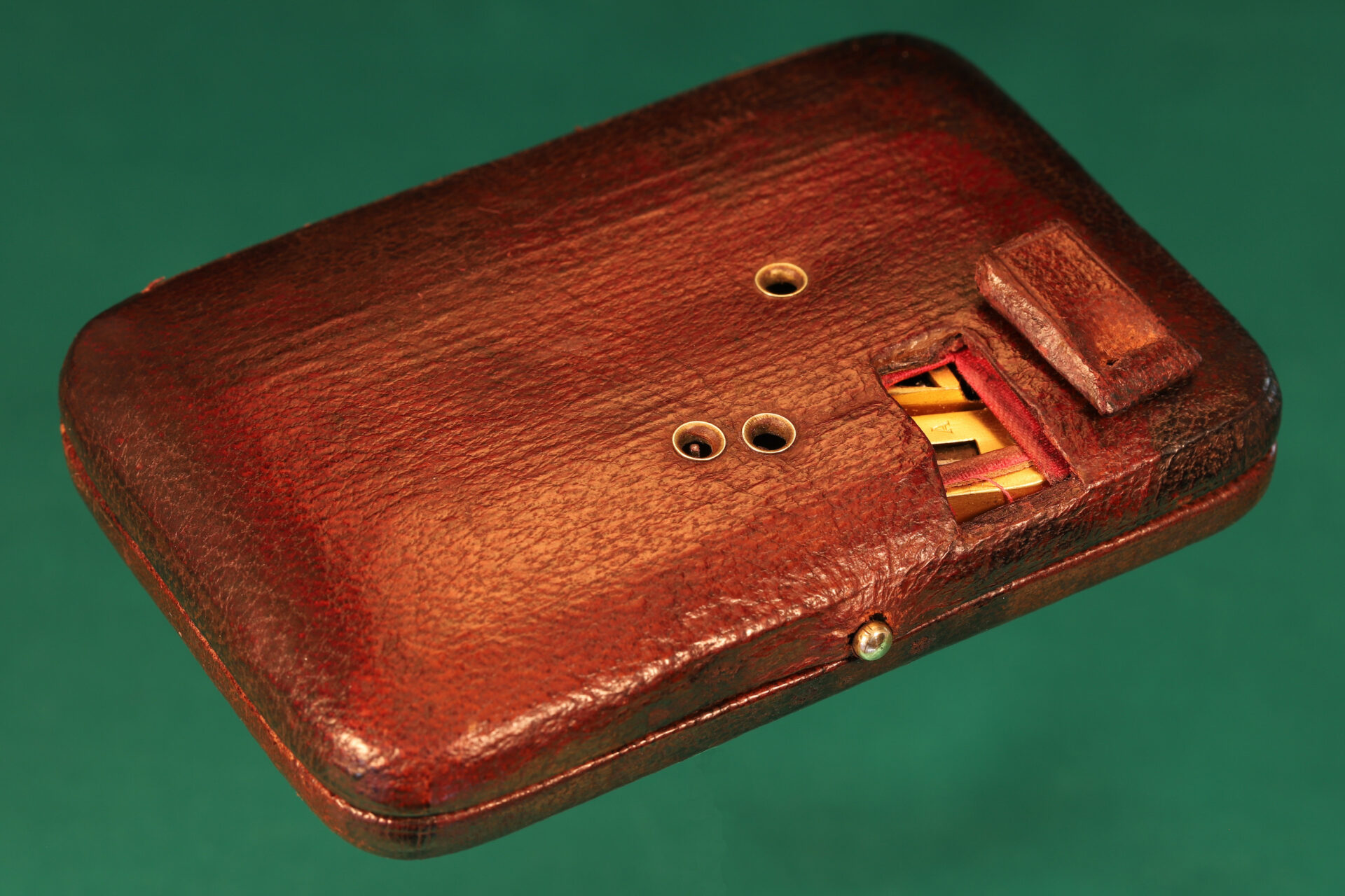 Underside of travel case for French Travel Compendium Retailed by Hazebroucq c1900