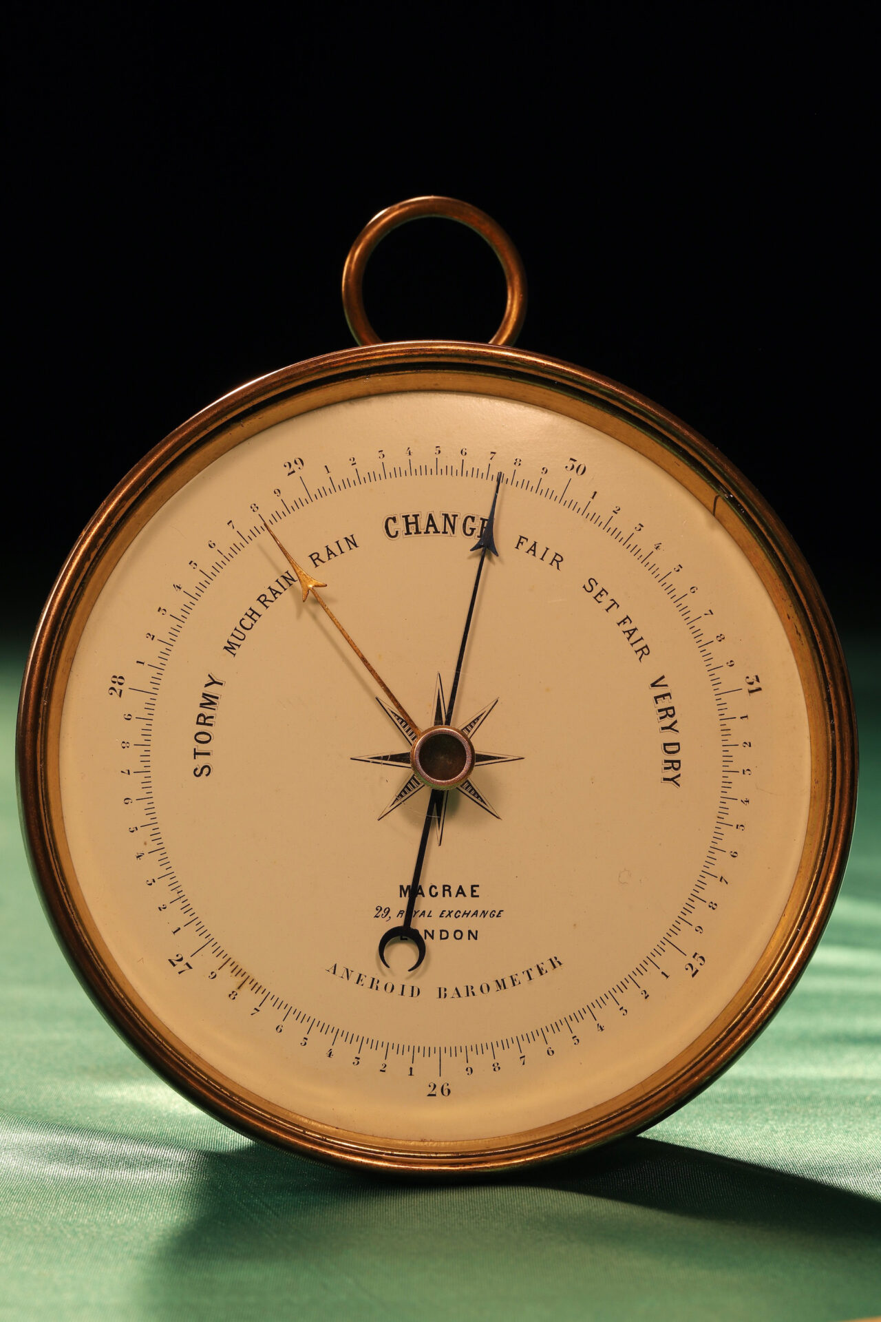 Macrae Barometer BA1798