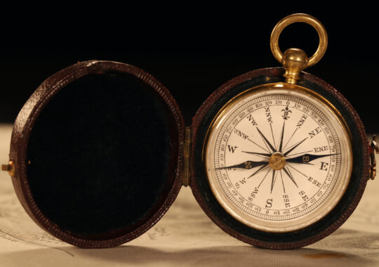 VICTORIAN POCKET COMPASS BY BARKER c1870