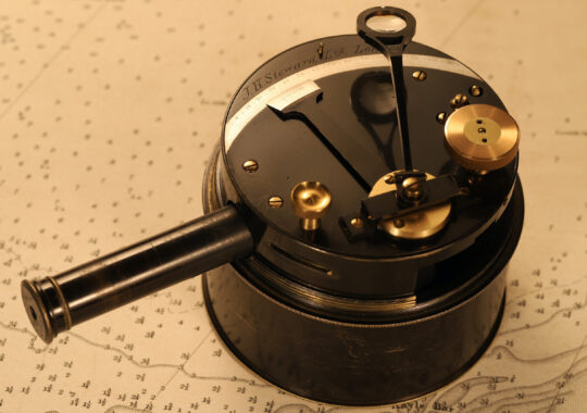 ANTIQUE POCKET OR BOX SEXTANT RETAILED BY J.H. STEWARD c1915