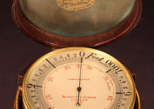 EARLY WRIST AIRCRAFT ALTIMETER BY NEGRETTI & ZAMBRA No 3257 WITH RNAS PROVENANCE c1914 – Archive