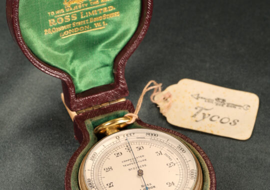 FINE POCKET BAROMETER ALTIMETER BY SHORT & MASON No D19236 FOR ROSS c1935 – Archive